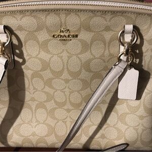 Coach Cream Signature Shoulder Bag